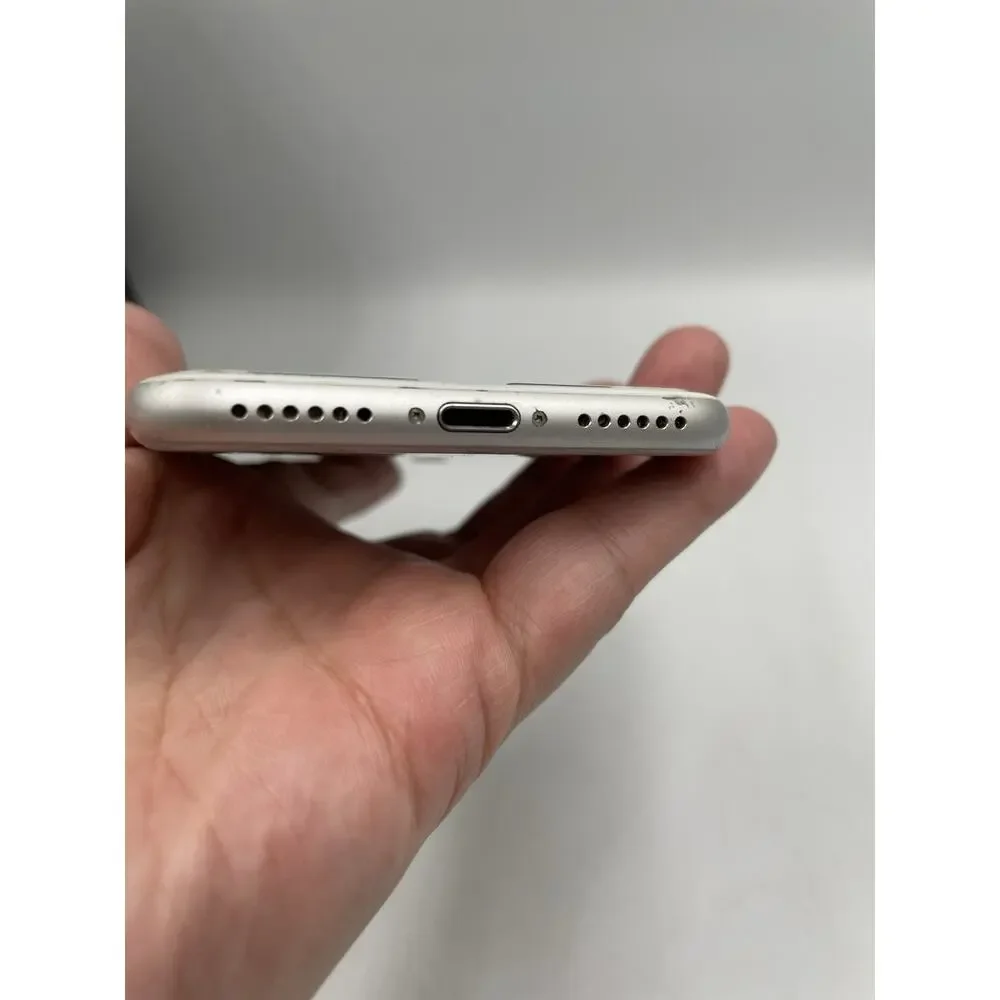 Apple iPhone 6 - Works But Locked